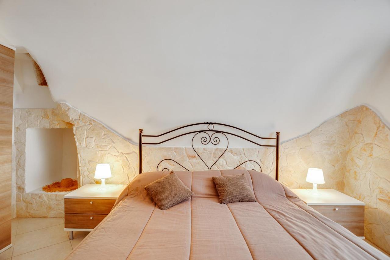 La Chicca Historic Center Beautiful Flat Apartment Monopoli Exterior photo