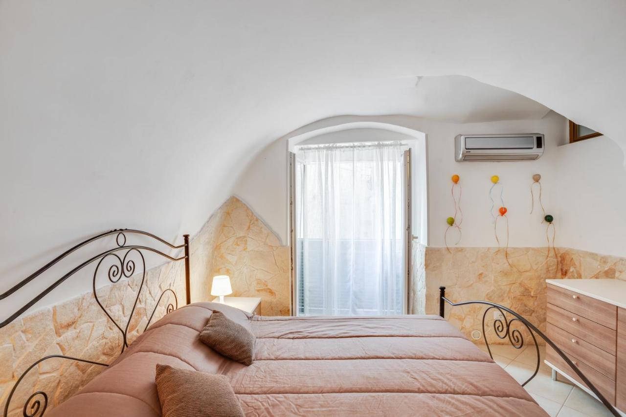 La Chicca Historic Center Beautiful Flat Apartment Monopoli Exterior photo