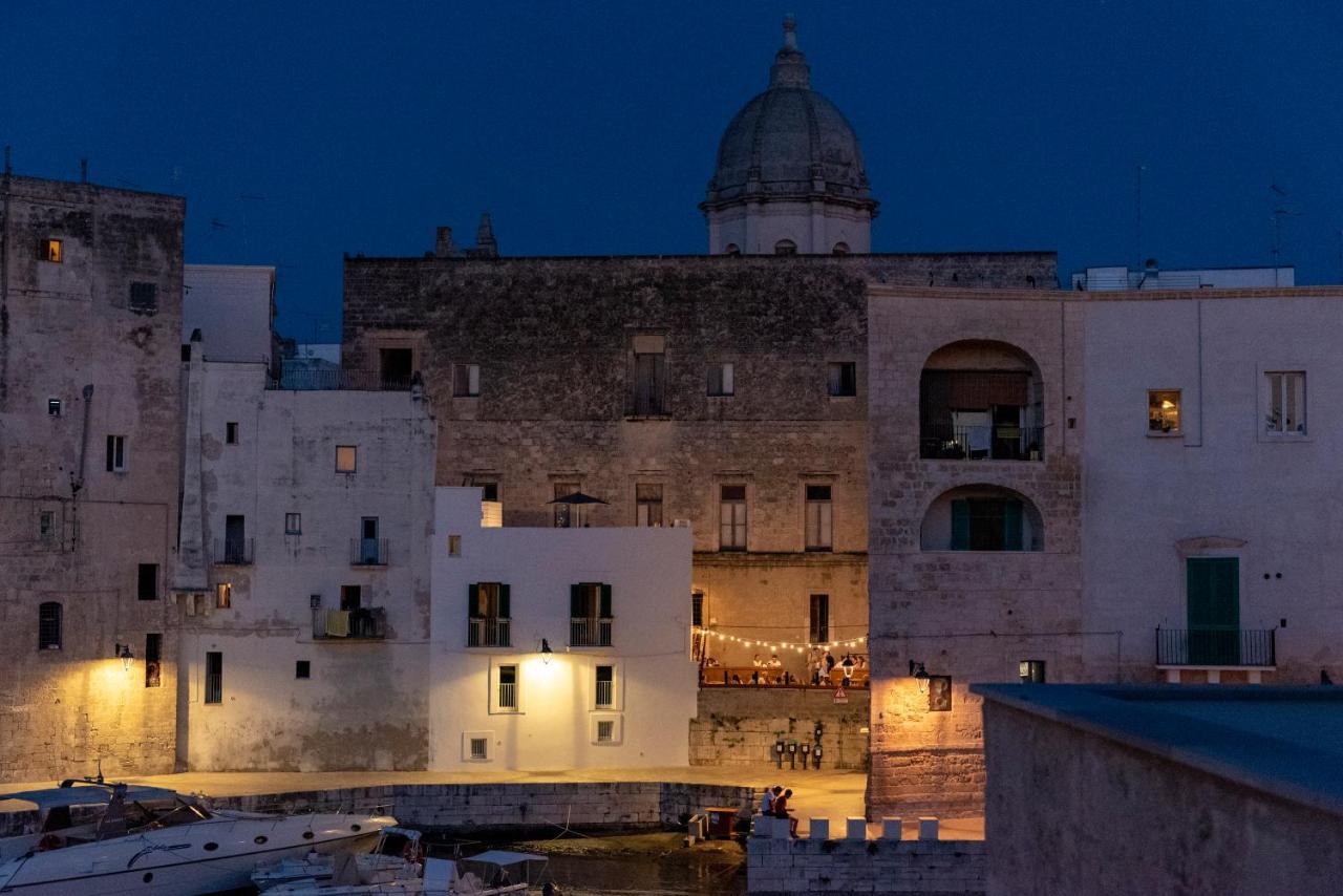 La Chicca Historic Center Beautiful Flat Apartment Monopoli Exterior photo